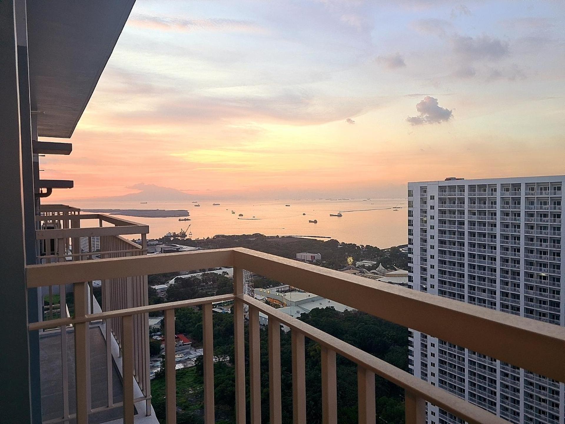 باساي Cozy Penthouse 2Br Suite W Balcony - Amazing Manila Bay View And City Skyline Near Moa المظهر الخارجي الصورة
